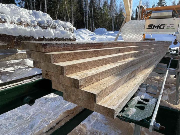 Réalisation de charpente traditionnelle Charlevoix